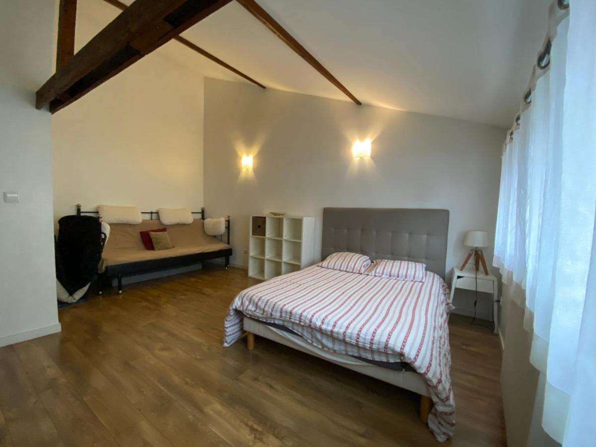 Paris Eiffel Tower Et Disney Apartments, Parkings Gratuits Et Securises, 10 Minutes Metro To Paris Nogent-sur-Seine Exterior foto