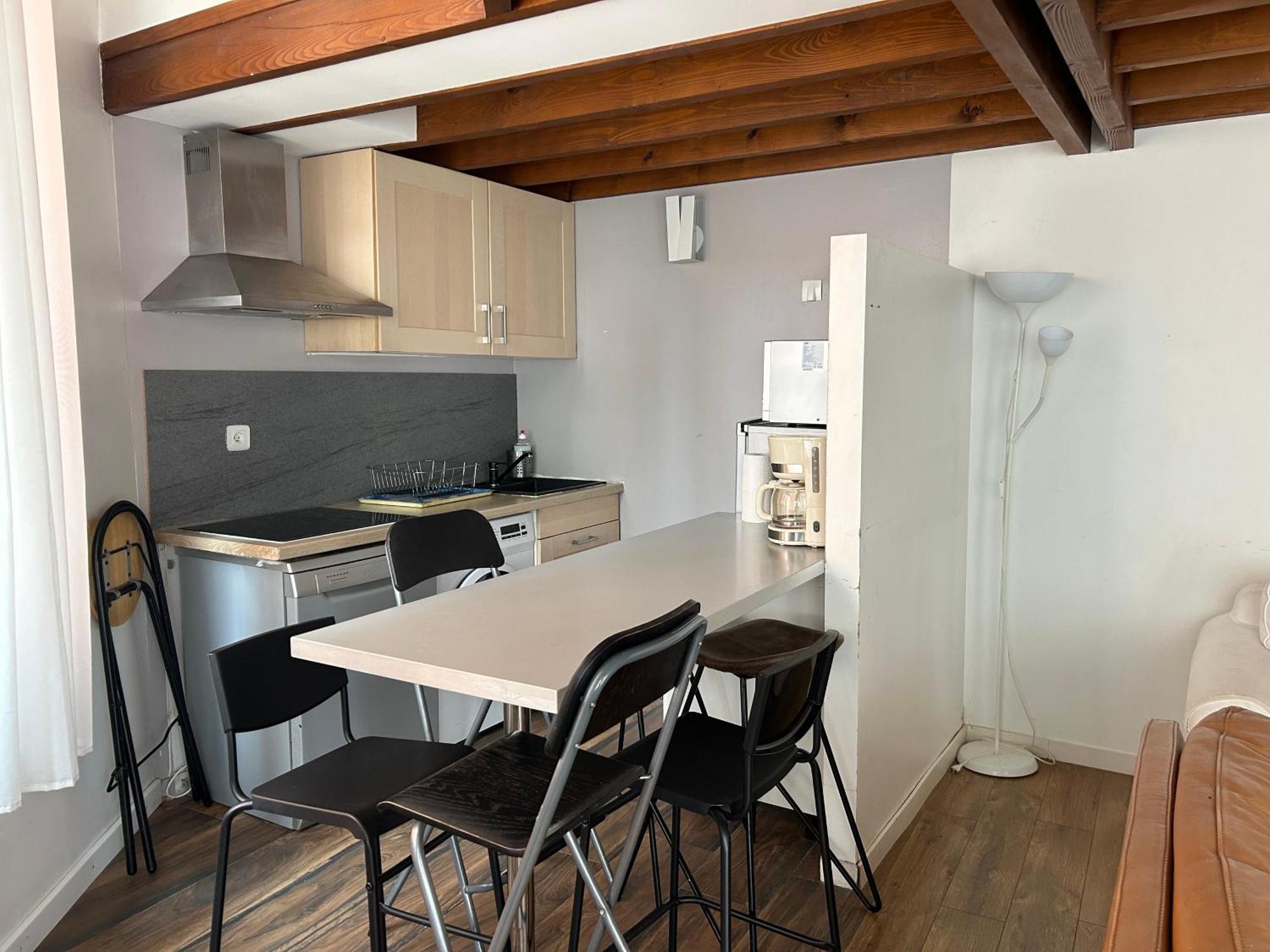 Paris Eiffel Tower Et Disney Apartments, Parkings Gratuits Et Securises, 10 Minutes Metro To Paris Nogent-sur-Seine Exterior foto